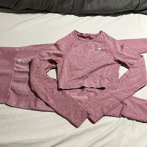 Pink gym shark long sleeve crop top and leggings